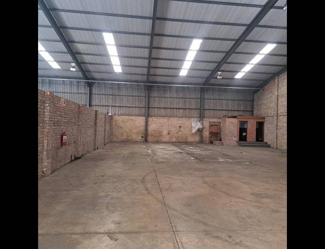 INDUSTRIAL PROPERTY TO RENT IN DEAL PARTY